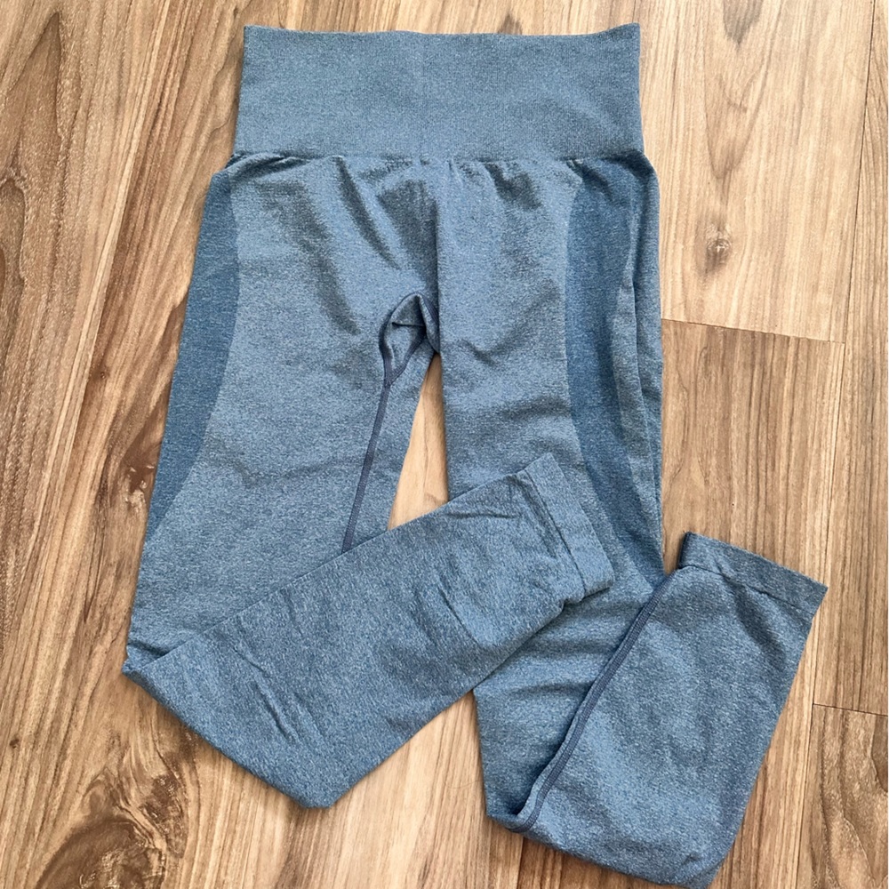 NVGTN CONTOUR LEGGINGS SZ SMALL BLUE LIKE NEW*